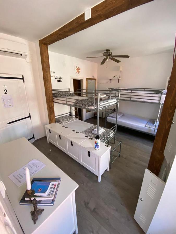 Kingslanding Old Town Hostel Dubrovnik Exterior photo